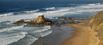 Aldeia da Pedralva by WOT Signature