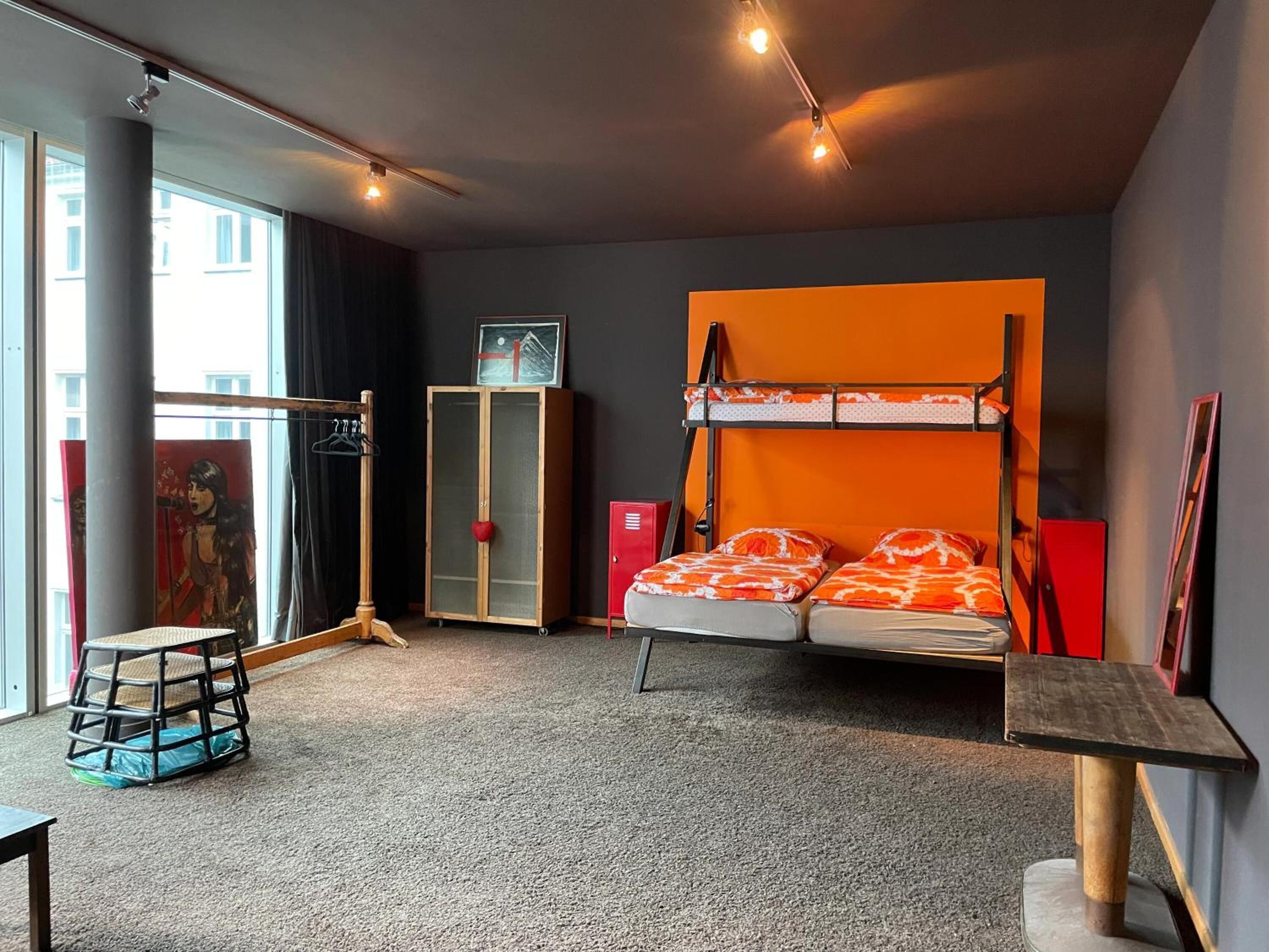 Iron/ironing board (on request), free WiFi, bed sheets