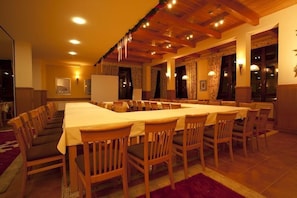 Meeting facility - Hotel Pahuljica (Babanovac)