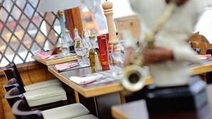 Lunch and dinner served  - Hôtel Edelweiss (Saint-Etienne-de-Tinee)