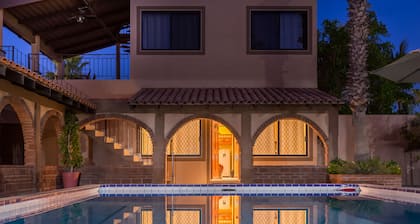 Loreto Playa Boutique Hotel