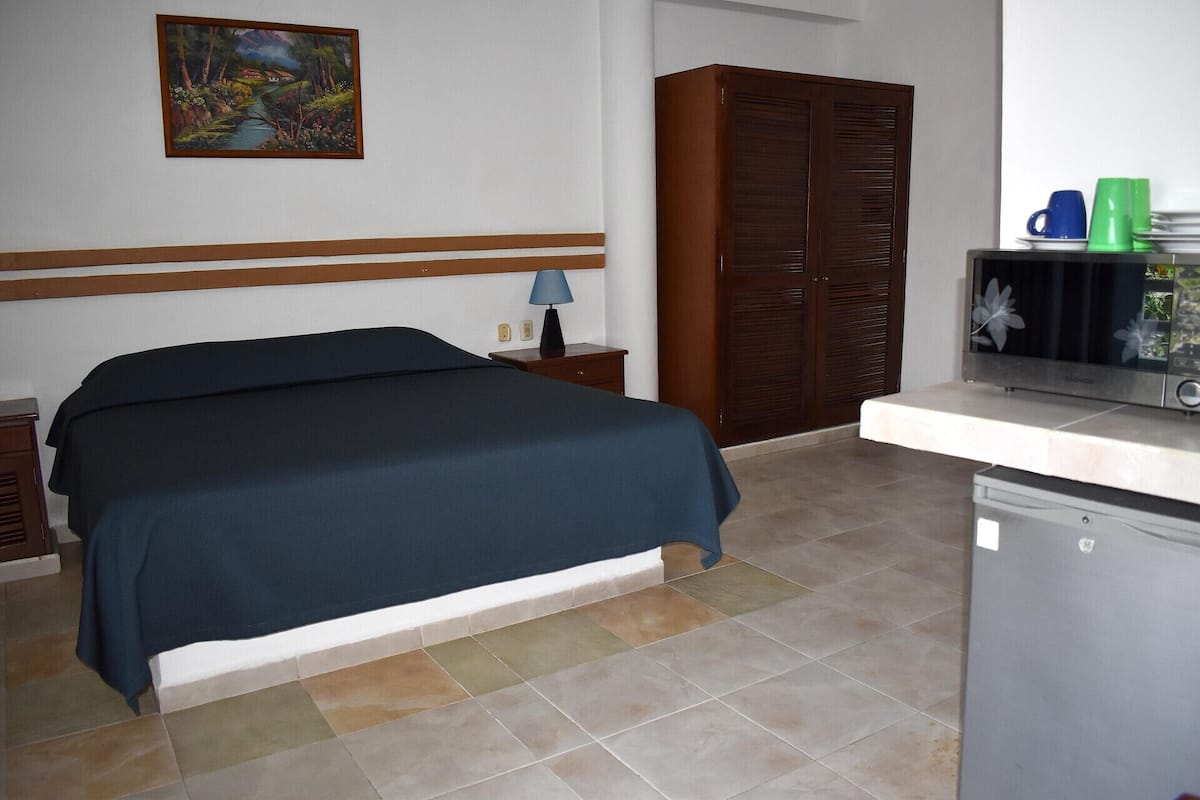 1 bedroom, minibar, in-room safe, blackout drapes