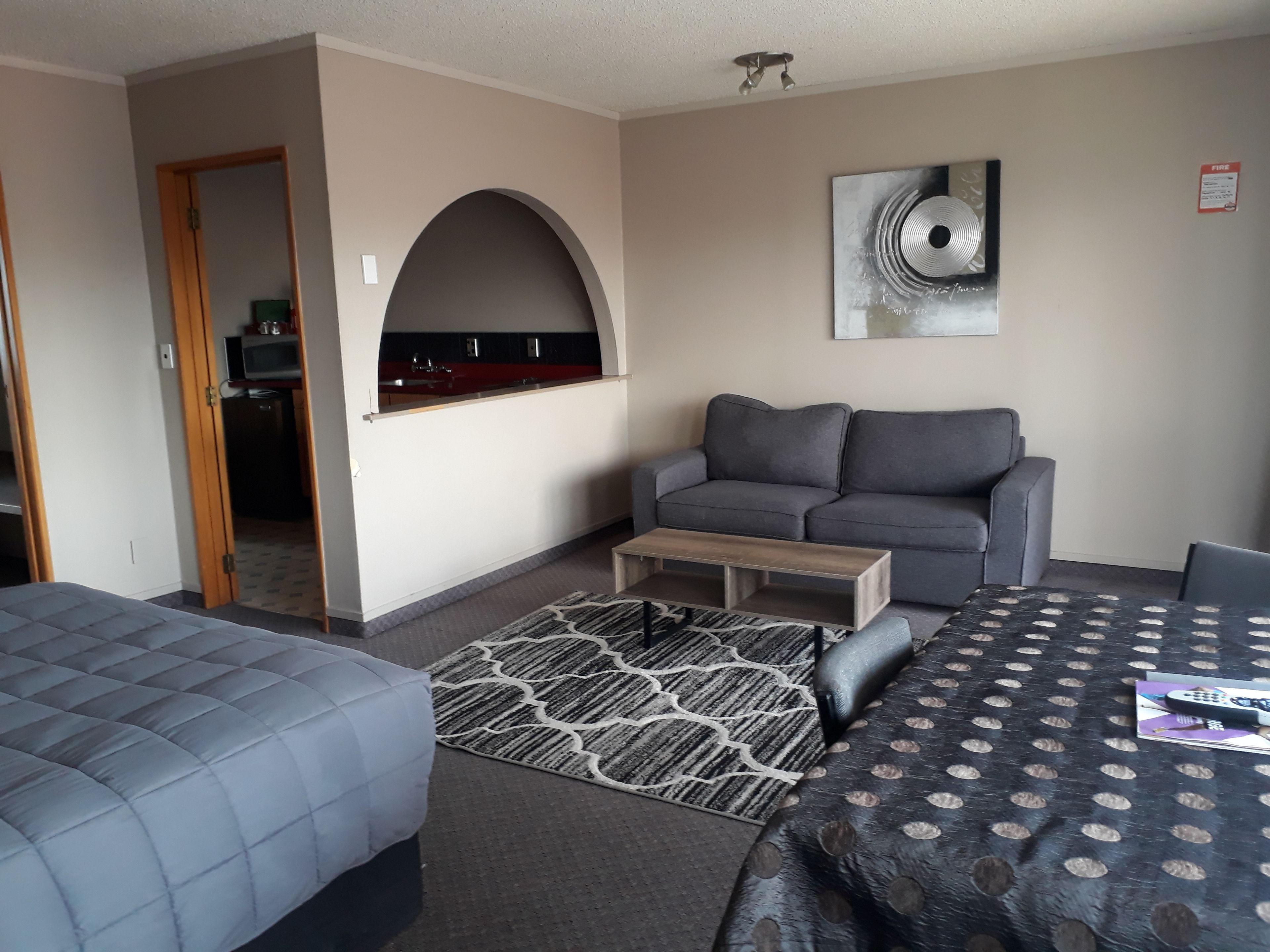 Family Unit | Free WiFi