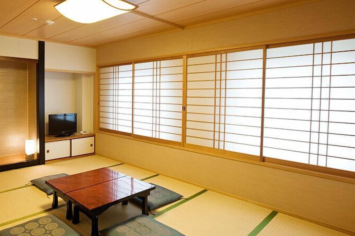 Japanese Room, Non-Smoking