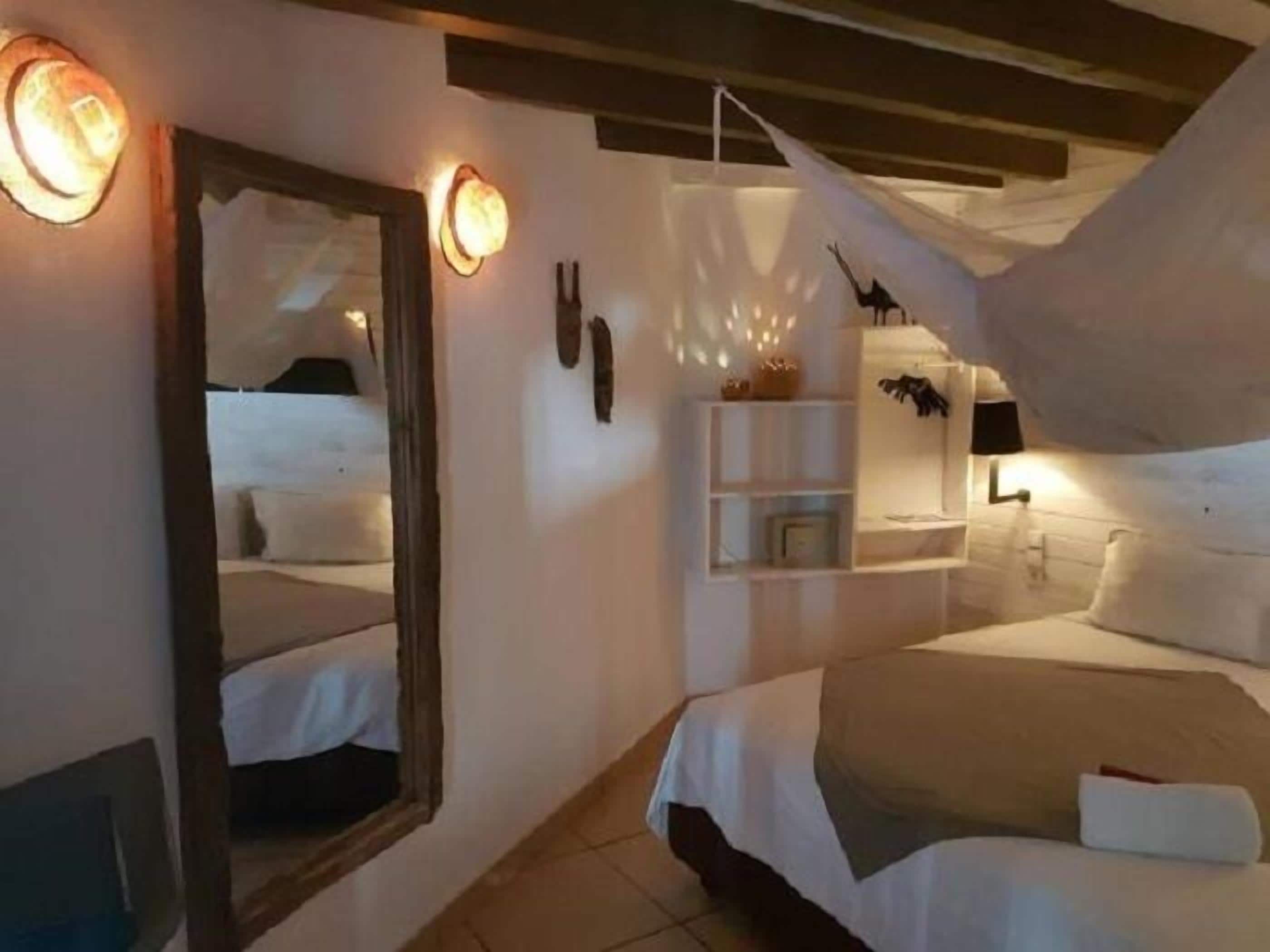 Comfort Double Room (Charm Room) | In-room safe, desk, blackout curtains, free WiFi