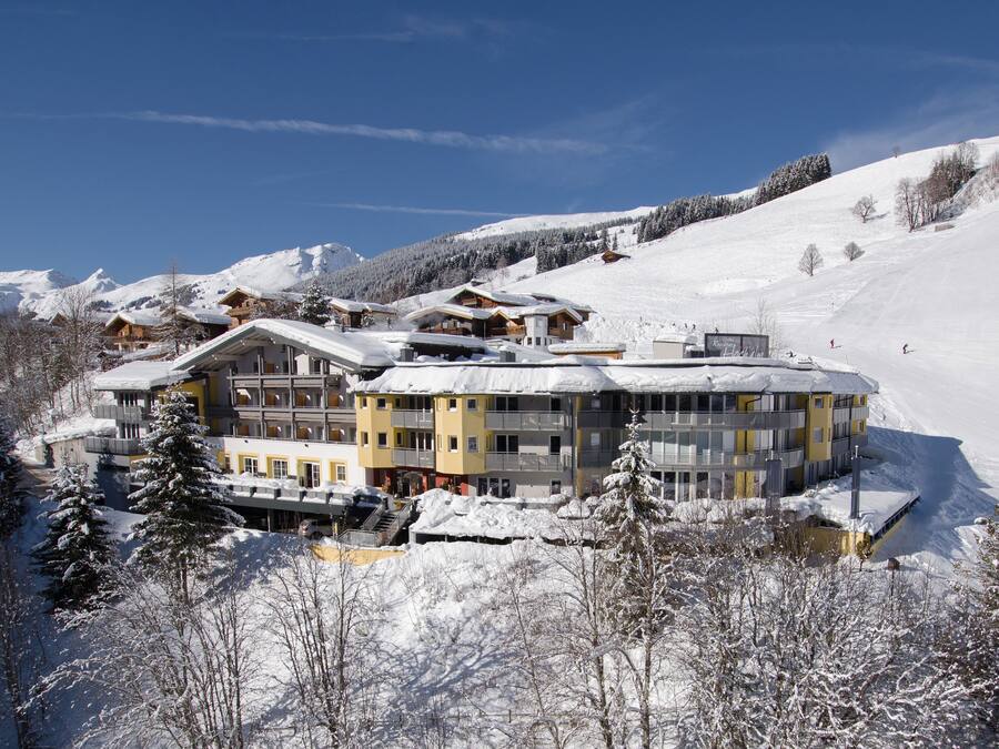 Fachada da propriedade