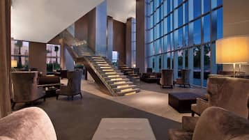 Lobby-Lounge