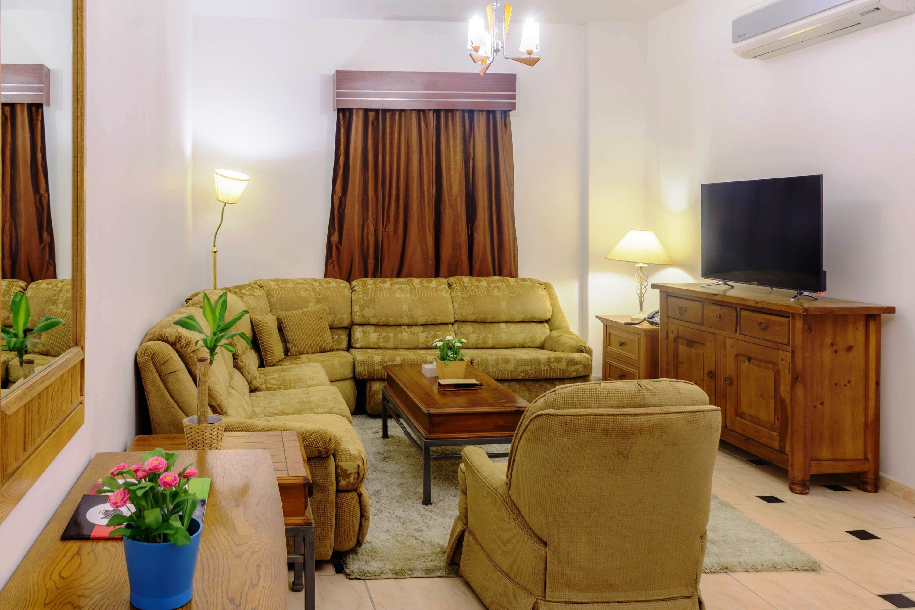 52-inch led tv with digital channels, tv, ipod dock