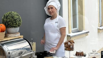 Tägliches inbegriffenes Frühstücksbuffet