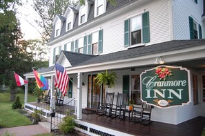 Front of property - Cranmore Inn (North Conway)