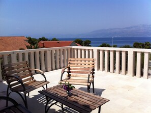 Suite, 3 Bedrooms, Sea View | Balkoni