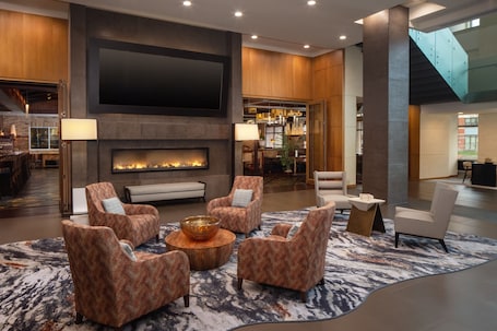 Lobby sitting area. The Hotel at Arundel Preserve