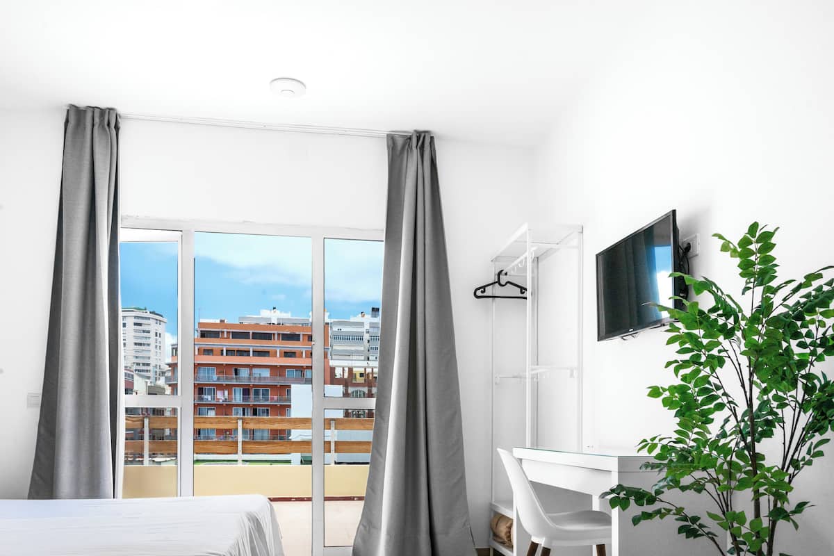 Camera tripla | Wi-Fi gratuito, lenzuola