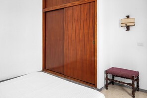 Habitación individual | Wifi gratis y ropa de cama
