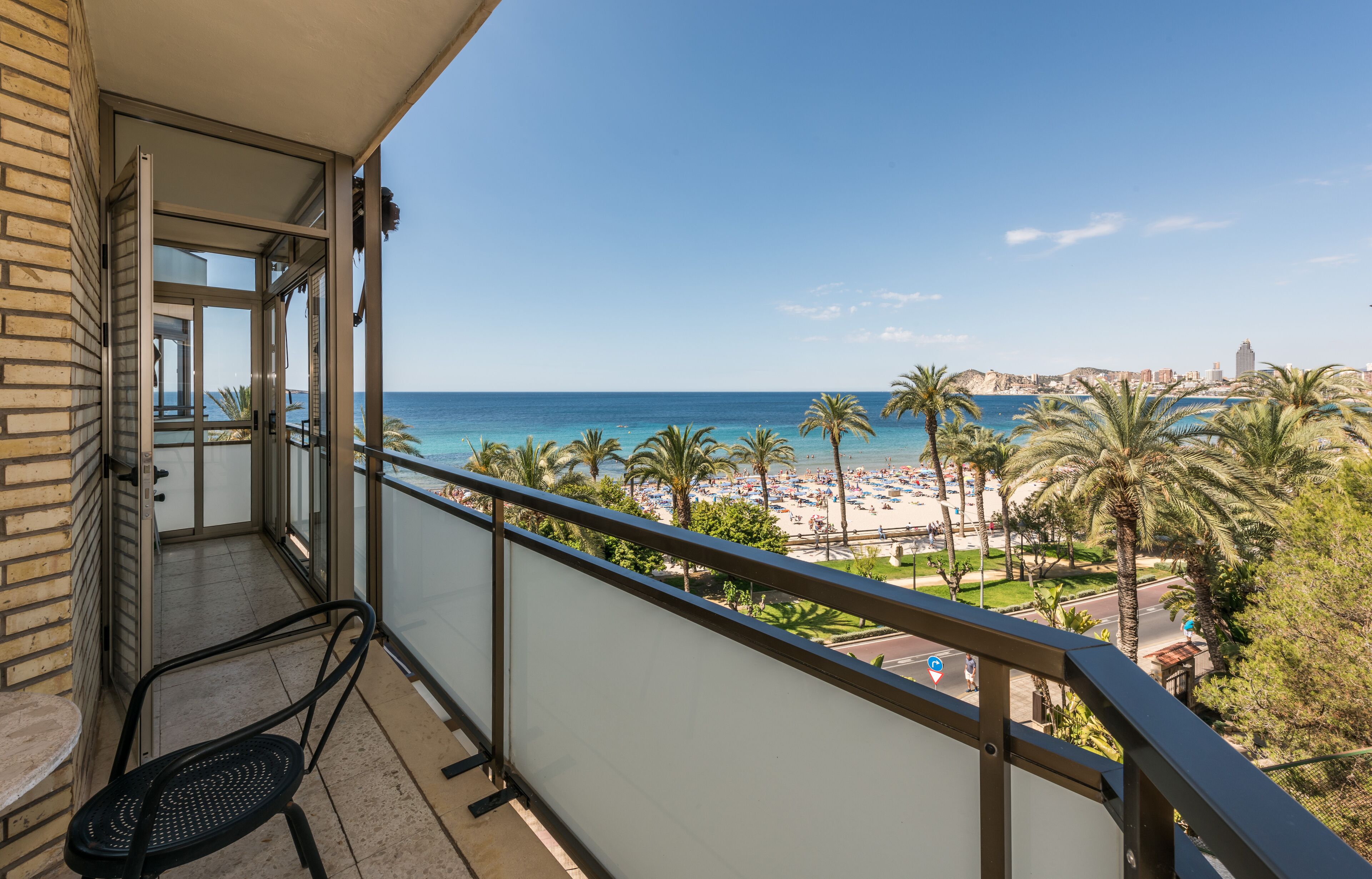 Estudio básico, vistas parciales al mar | Terraza o patio