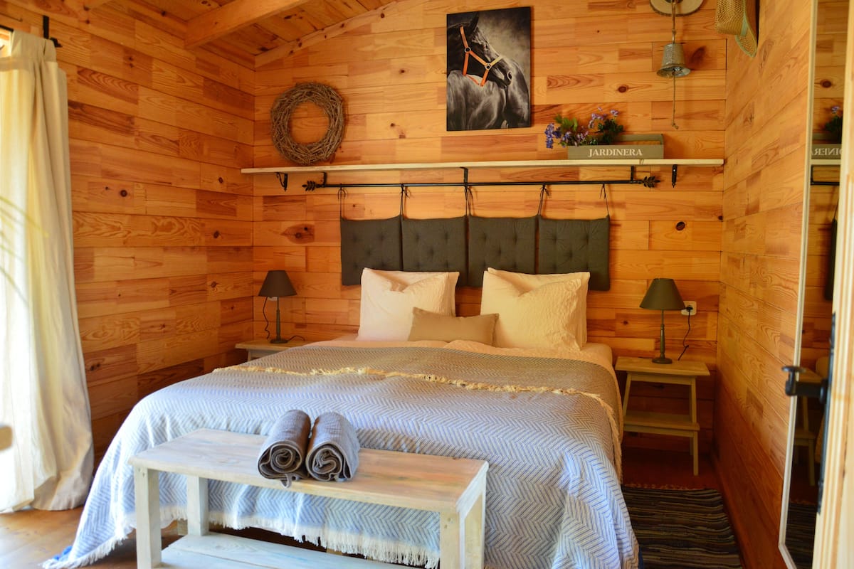 Kamer, 1 slaapkamer, terras (Bloque A) | Babybedden, gratis wifi