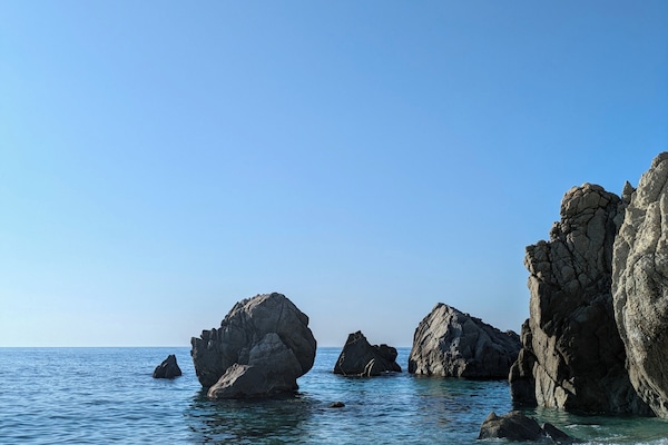 Private beach, sun loungers, beach umbrellas, beach towels
