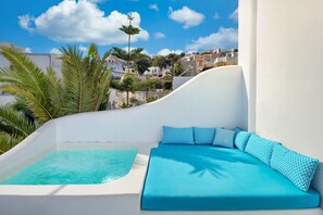 Balcony - Gianna Suites (Santorini)