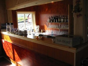 Bar (on property) - Adventure Camp Mehamn (Gamvik)