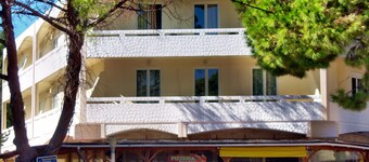 Fantasia Hotel Apartments