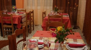 Food court - Hotel Panorama (Aigialeia)