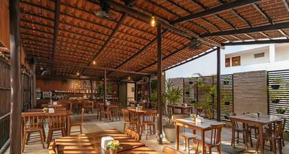 Valencia Hotel Natal