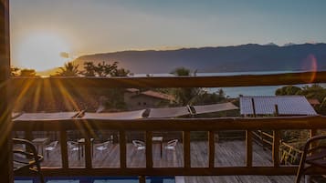 Luxo Superior Com Vista Panorâmica Para o Mar | View from room