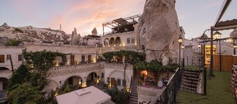 Roma Cave Suite Hotel