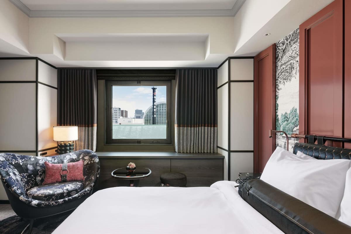 Down duvets, desk, blackout curtains, iron/ironing board