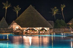 Delicatessen - Neptune Pwani Beach Resort & Spa Zanzibar (Kiwengwa)