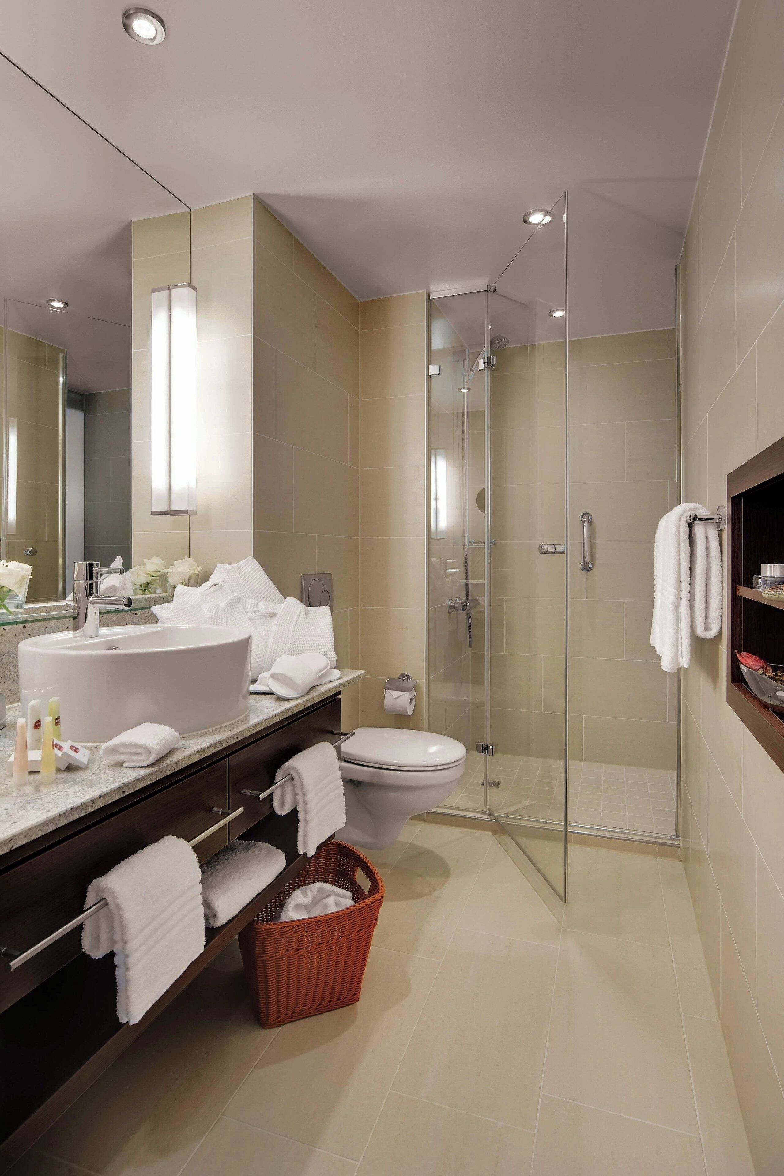 shower, free toiletries, hair dryer, towels