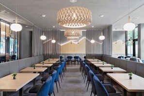 Bar (on property) - Residence Inn by Marriott Munich City East (Munich)