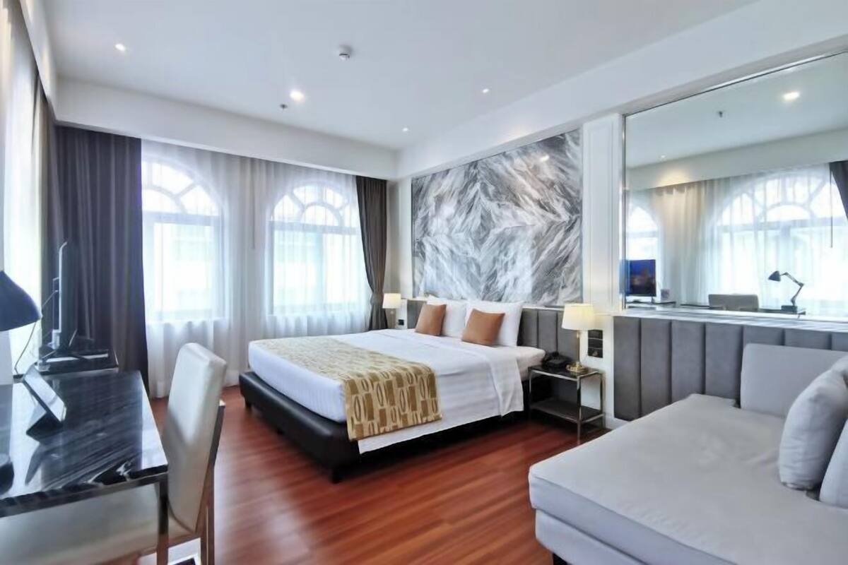 In-room safe, desk, laptop workspace, blackout drapes