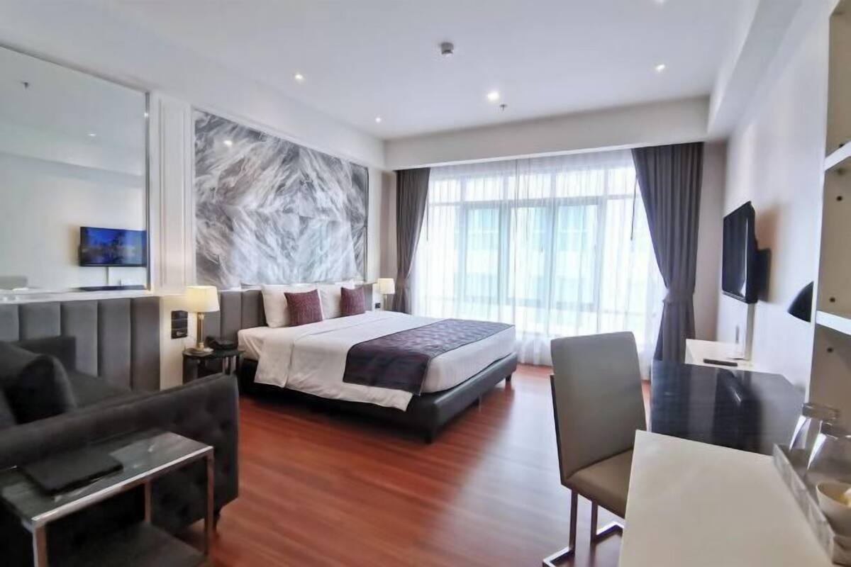 In-room safe, desk, laptop workspace, blackout drapes
