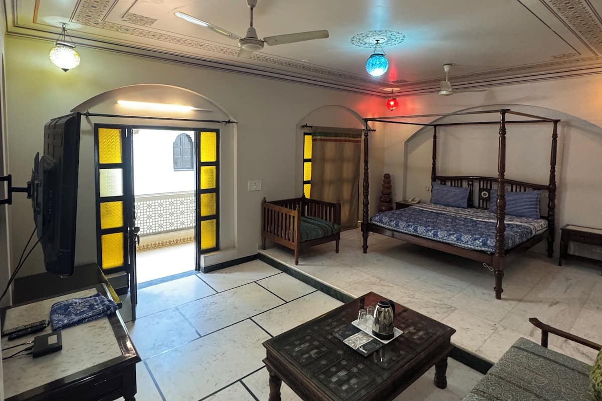 1 bedroom, premium bedding, minibar, in-room safe