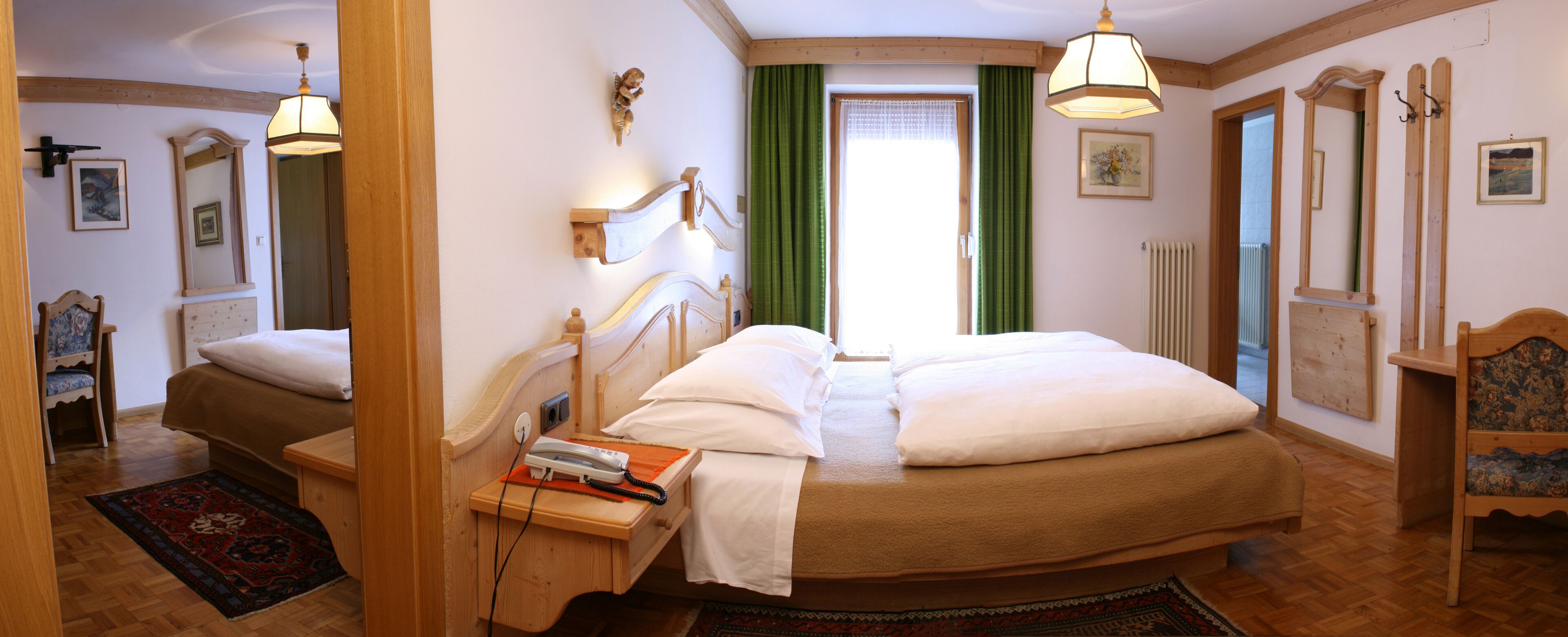 suite | down duvets, in-room safe, desk, blackout curtains