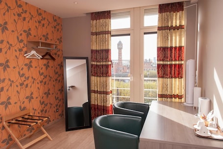 Televisión de pantalla plana