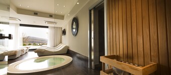 ボルゴ サン ファウスティーノ カントリー ルレ アンド スパ 