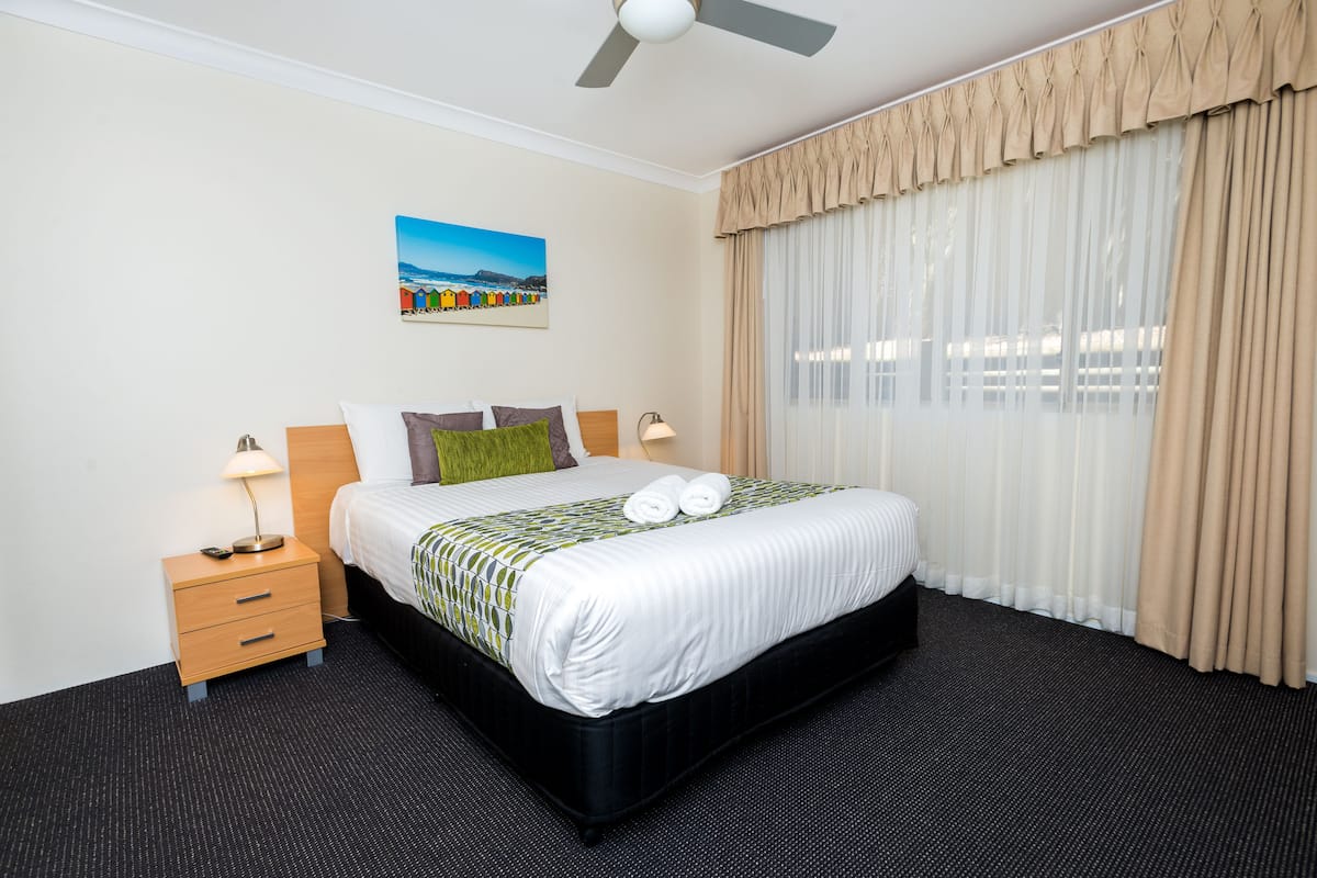 In-room safe, soundproofing, iron/ironing board, cots/infant beds