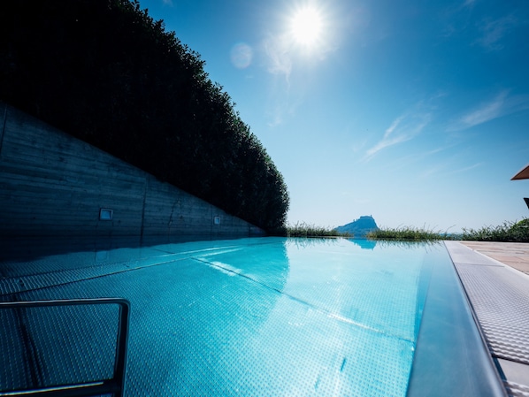 Outdoor pool, sun loungers