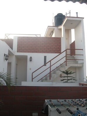Terrace/patio - Posada Peregrinus (Lima)