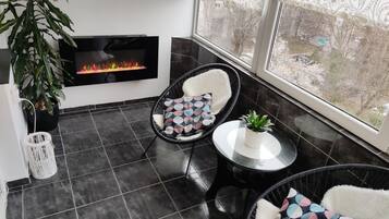 Superior Double or Twin Room, Detached Private Bathroom, (shared apartment) | Sábanas de algodón egipcio y ropa de cama de alta calidad
