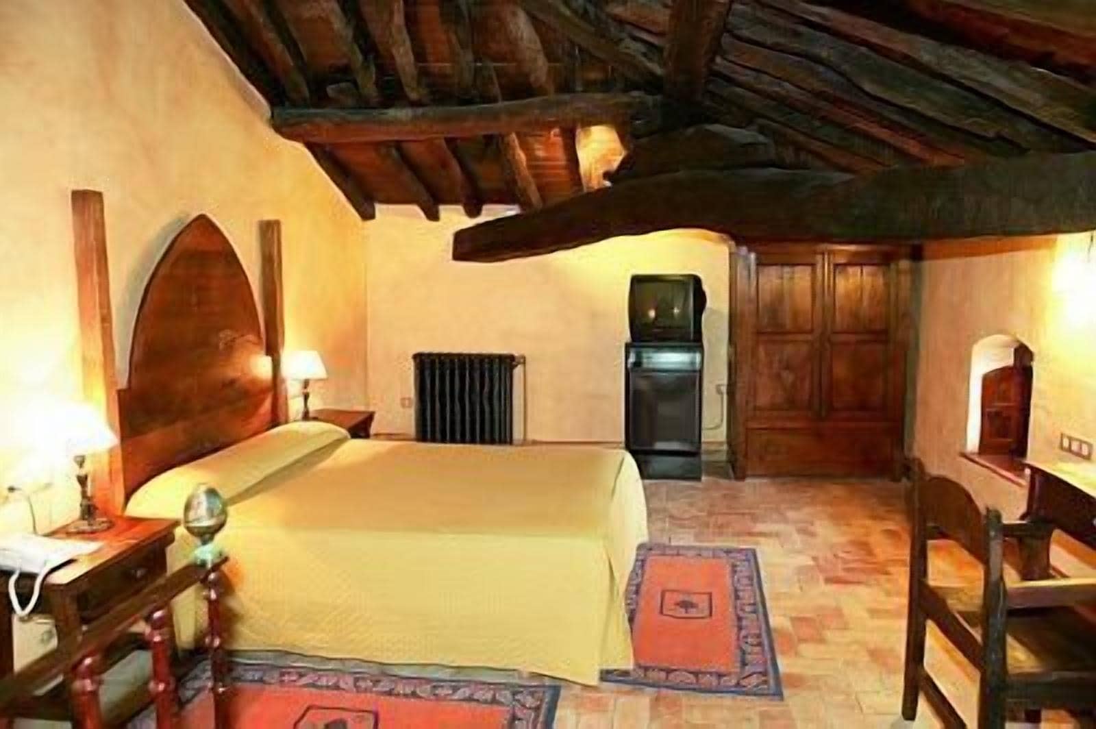 minibar, in-room safe, individually decorated, individually furnished