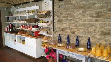 Serveert lunch en diner