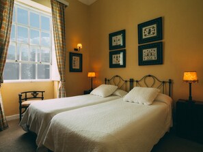 Standard Room, 1 Double Bed, Garden View | Memory foam beds, individually decorated, individually furnished, desk - Hotel Rural Casamarilla (Garachico)