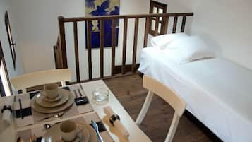 Studio | Dineren op de kamer