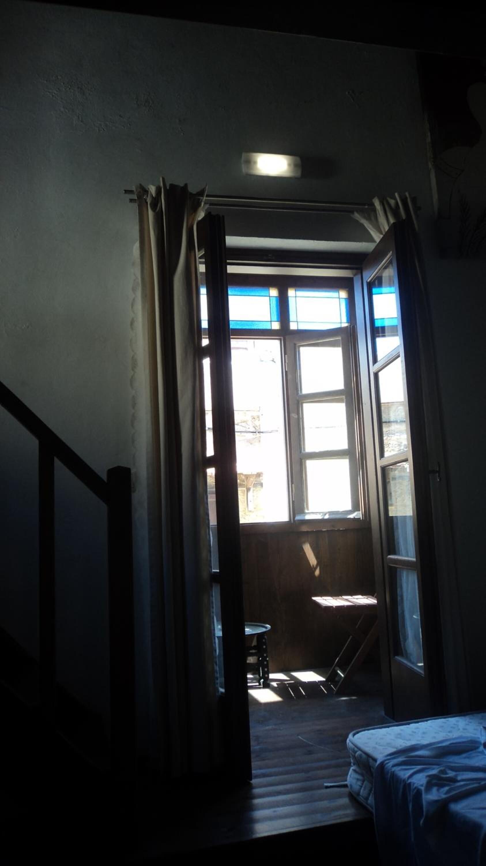 frette italian sheets, in-room safe, soundproofing