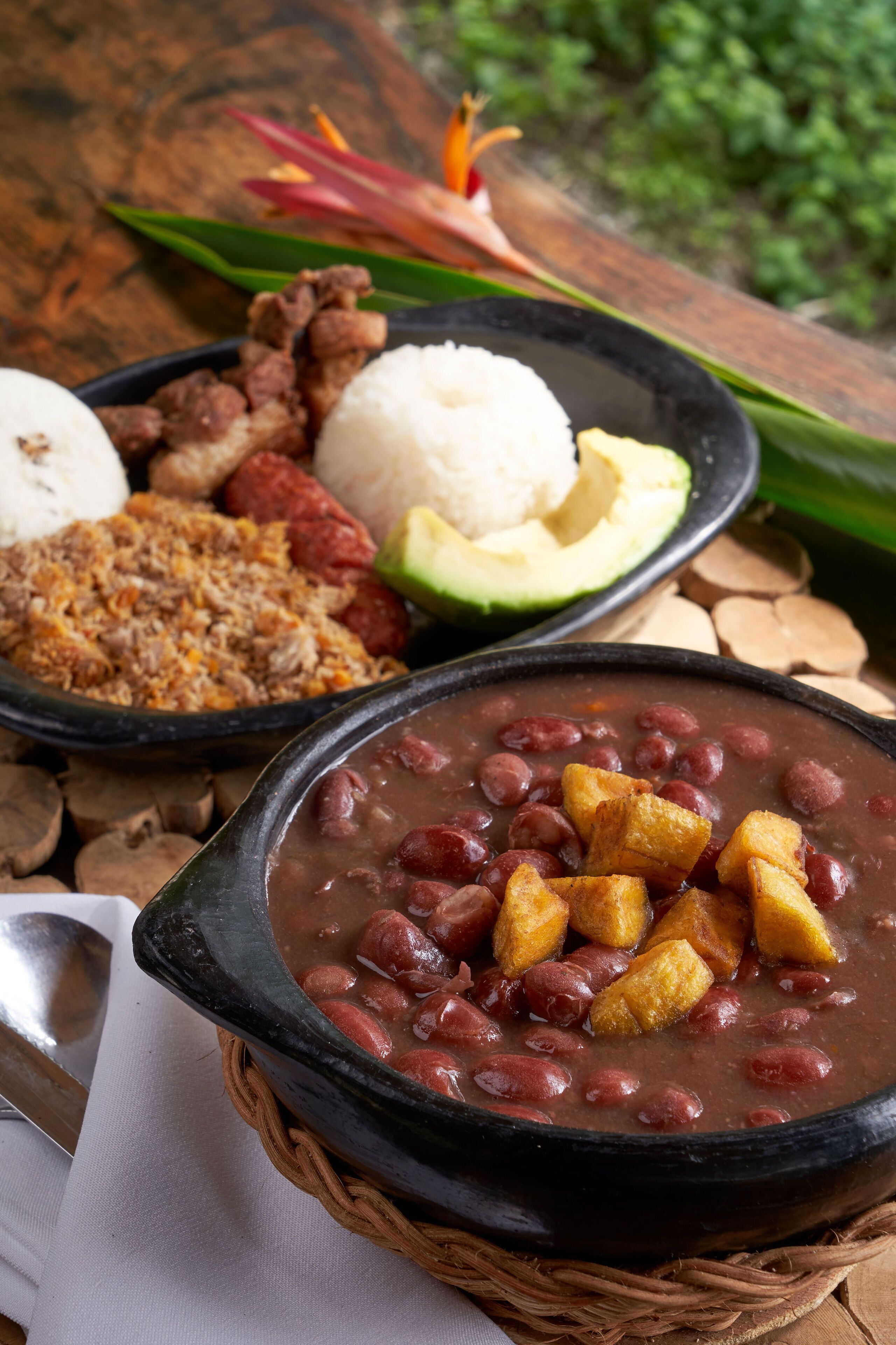 breakfast, lunch, dinner served; local cuisine