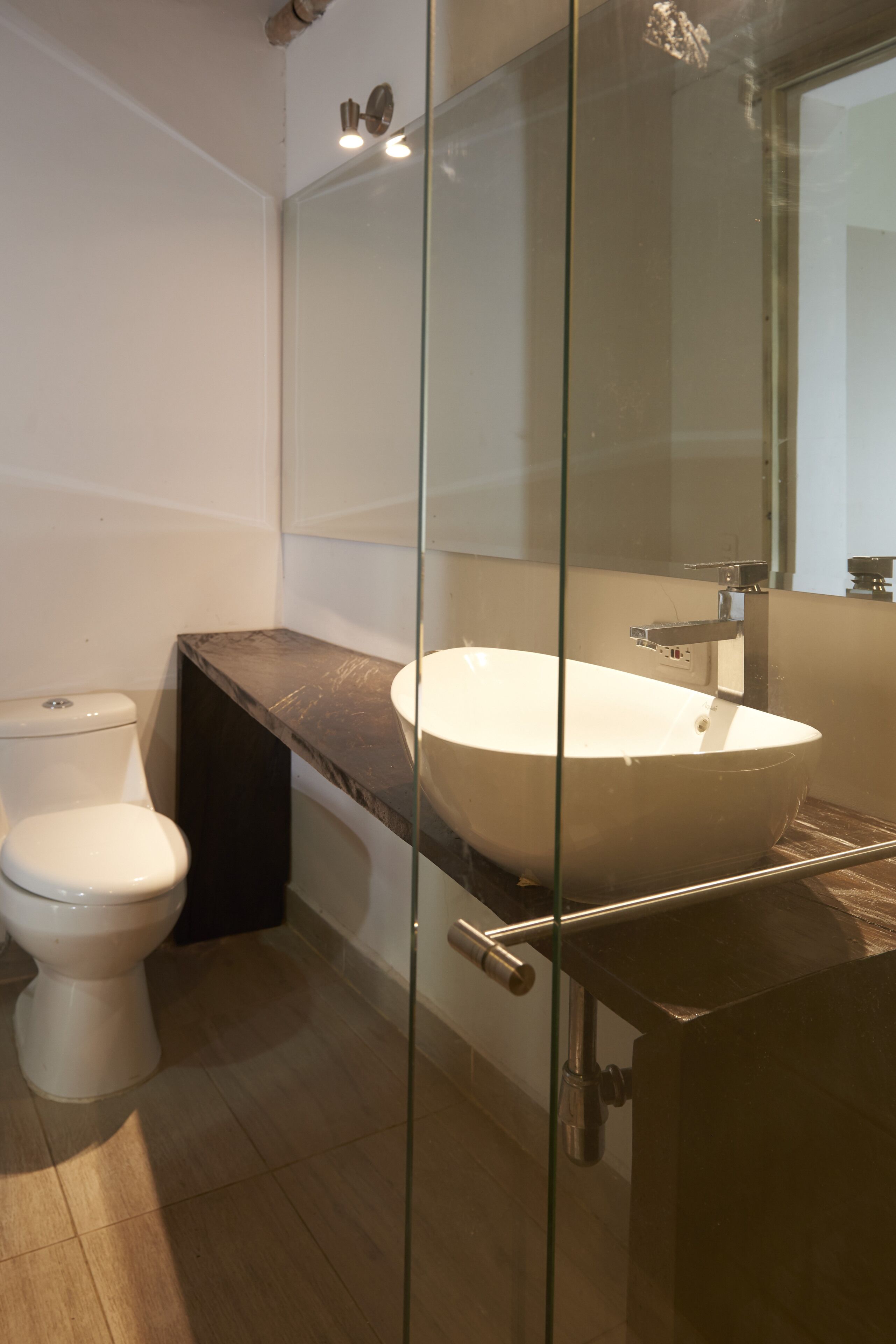 free toiletries, towels, soap, shampoo