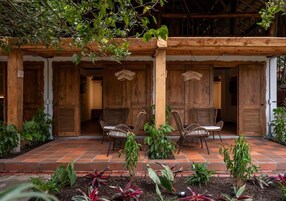 Deluxe Δίκλινο Δωμάτιο (Double) | Πουπουλένια παπλώματα, χρηματοκιβώτιο στο δωμάτιο, δωρεάν Wi-Fi 